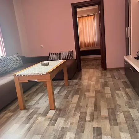 شقة речен шепот كالوفر
